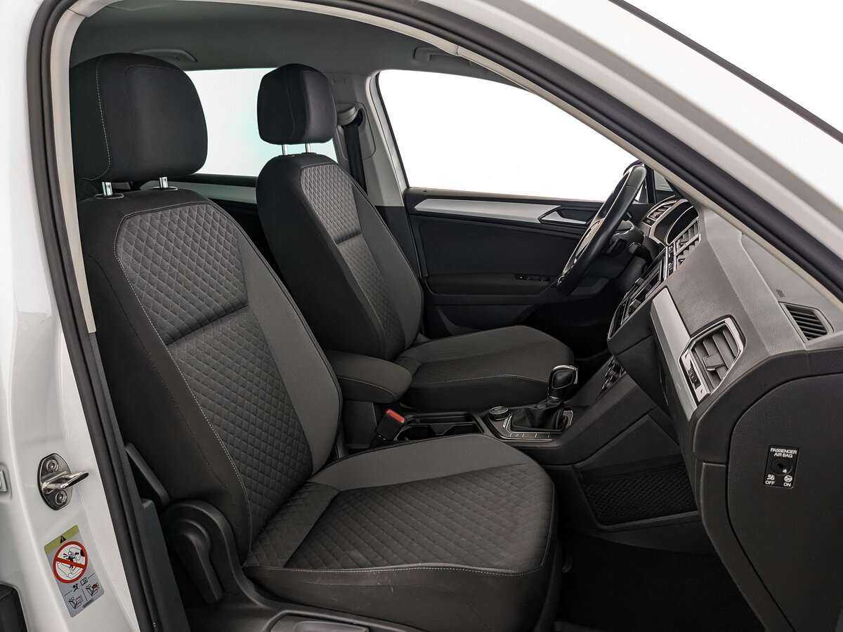 Купить Volkswagen Tiguan, 2018, 133 758 км.. Фото: #19