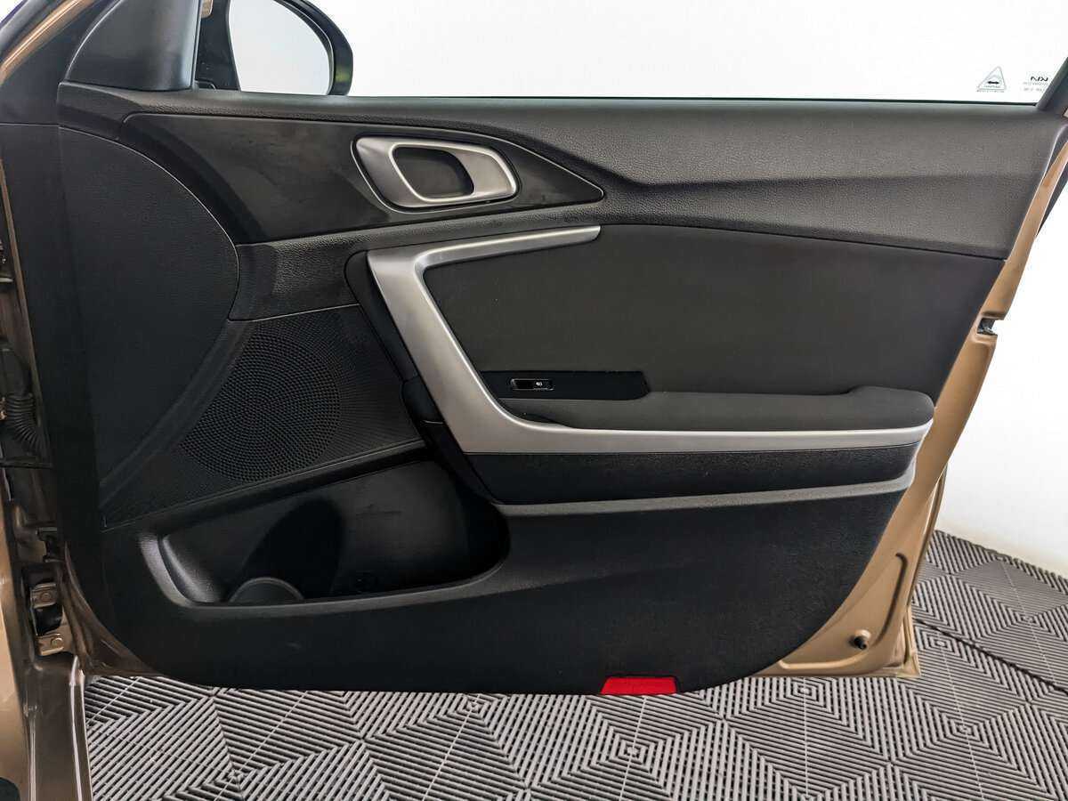 Купить Kia Ceed, 2021, 45 000 км.. Фото: #20