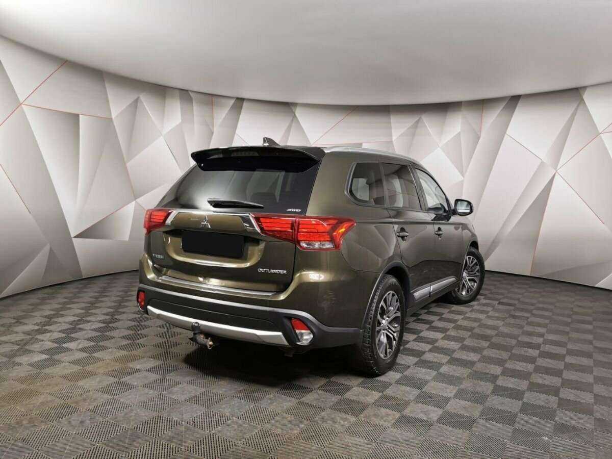 Купить Mitsubishi Outlander, 2018, 174 047 км.. Фото: #1