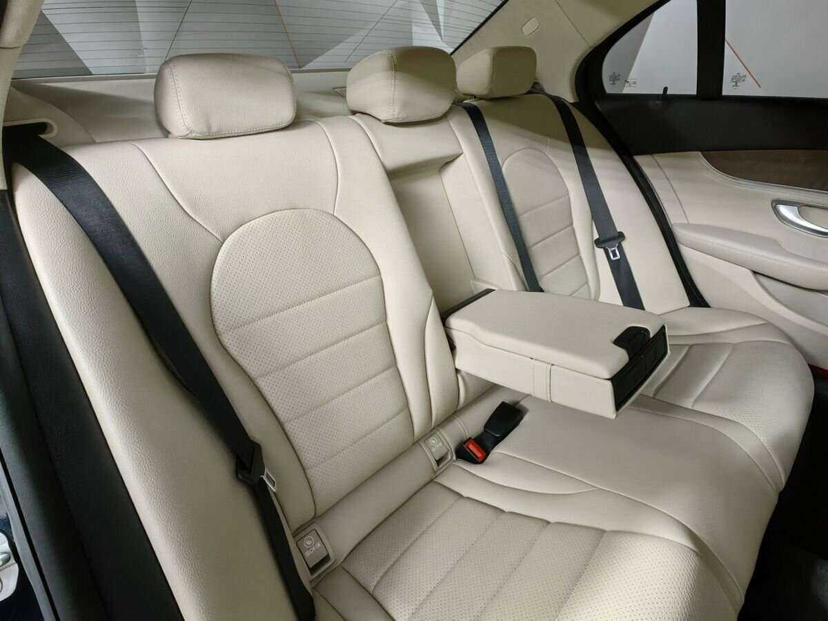 Купить Mercedes-Benz C-Класс, 2015, 131 450 км.. Фото: #12