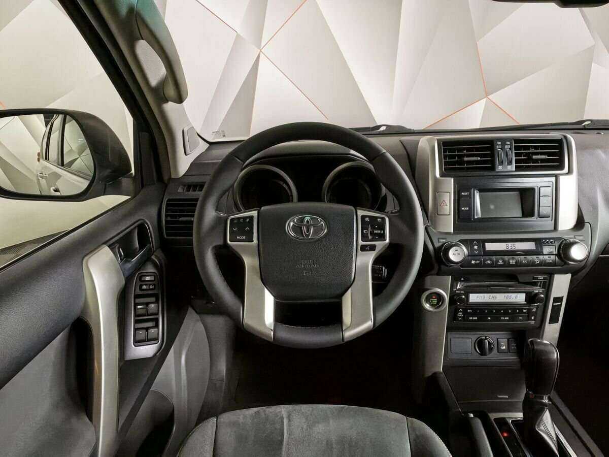 Купить Toyota Land Cruiser Prado, 2012, 179 272 км.. Фото: #14