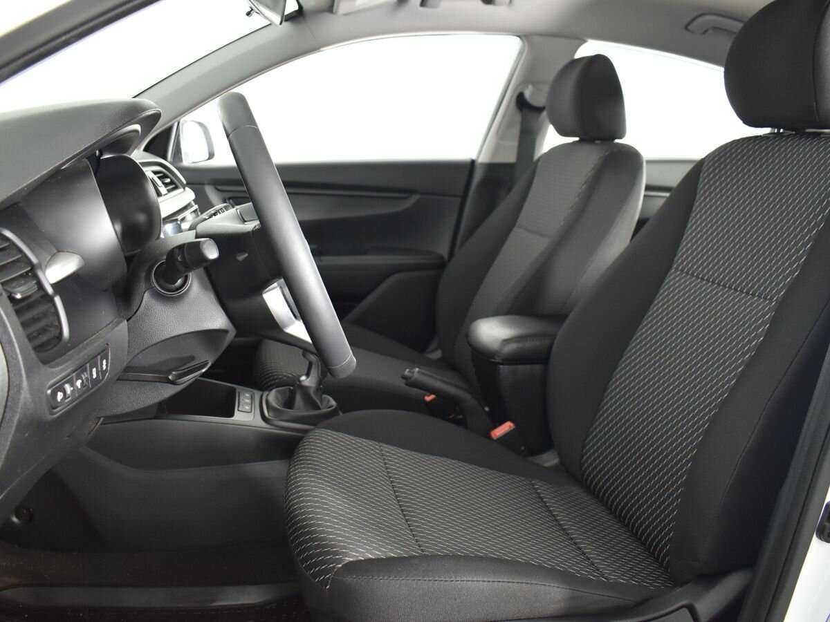 Купить Киа Рио, 2019, 43 246 км.. Фото: #7