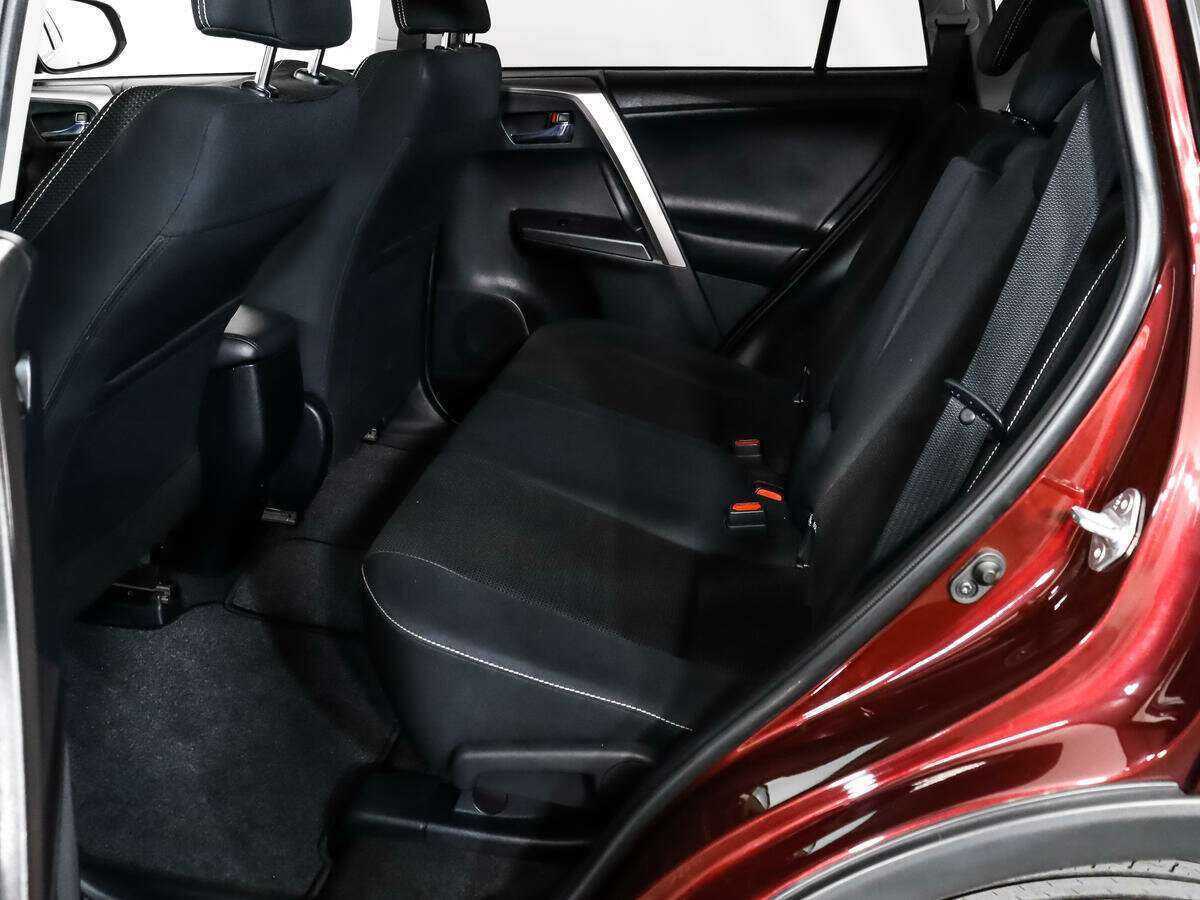 Купить Toyota RAV4, 2016, 95 485 км.. Фото: #9