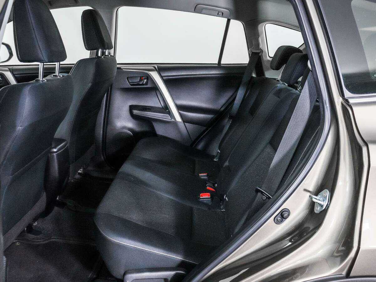 Купить Toyota RAV4, 2013, 27 895 км.. Фото: #9