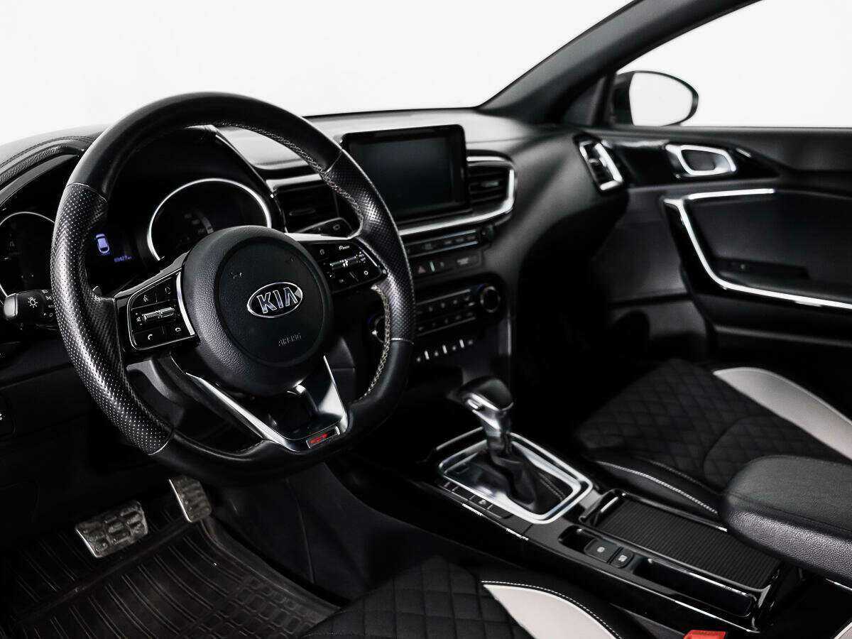 Купить Kia Proceed, 2019, 83 425 км.. Фото: #8