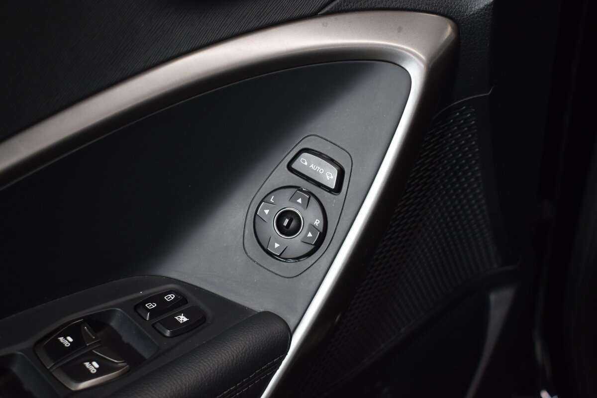 Купить Hyundai Santa Fe, 2016, 86 000 км.. Фото: #15