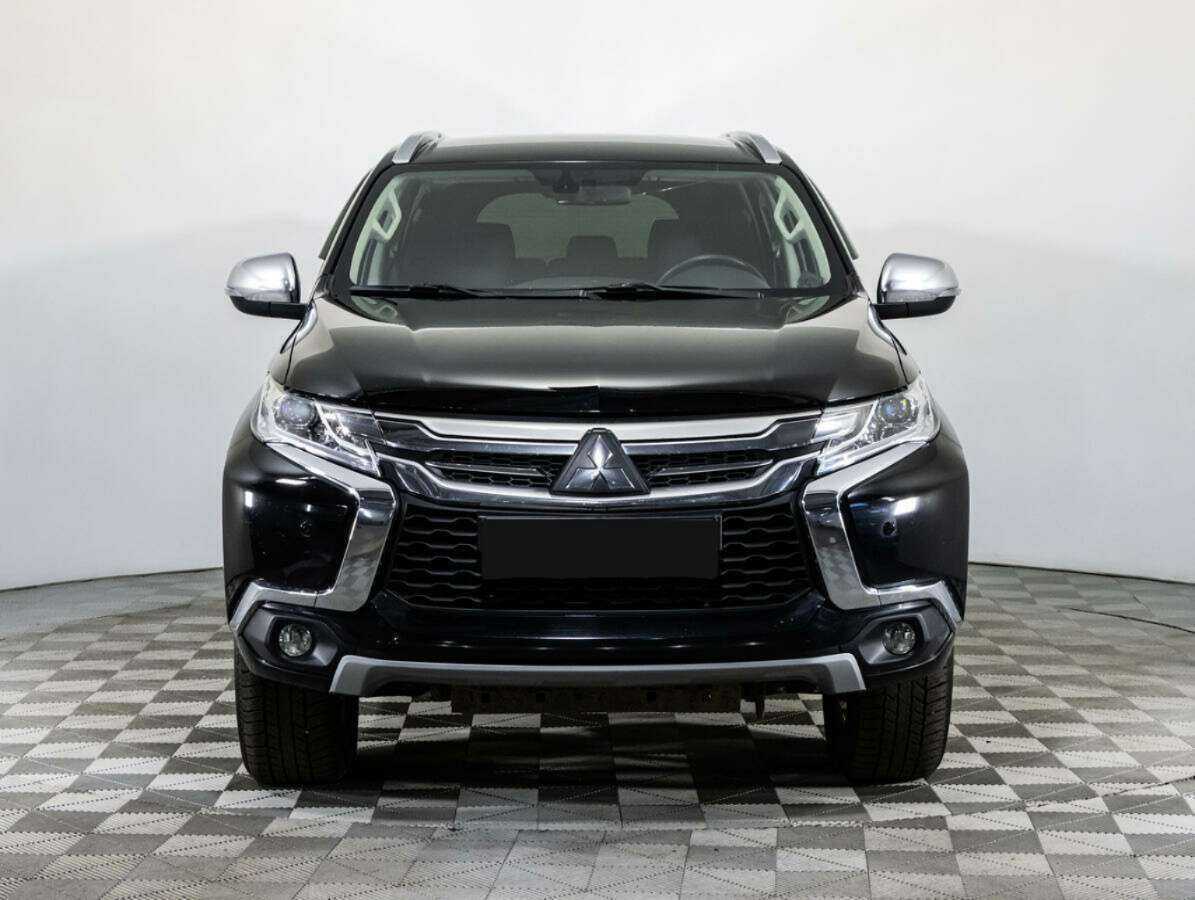 Купить Mitsubishi Pajero Sport, 2017, 96 505 км.. Фото: #1