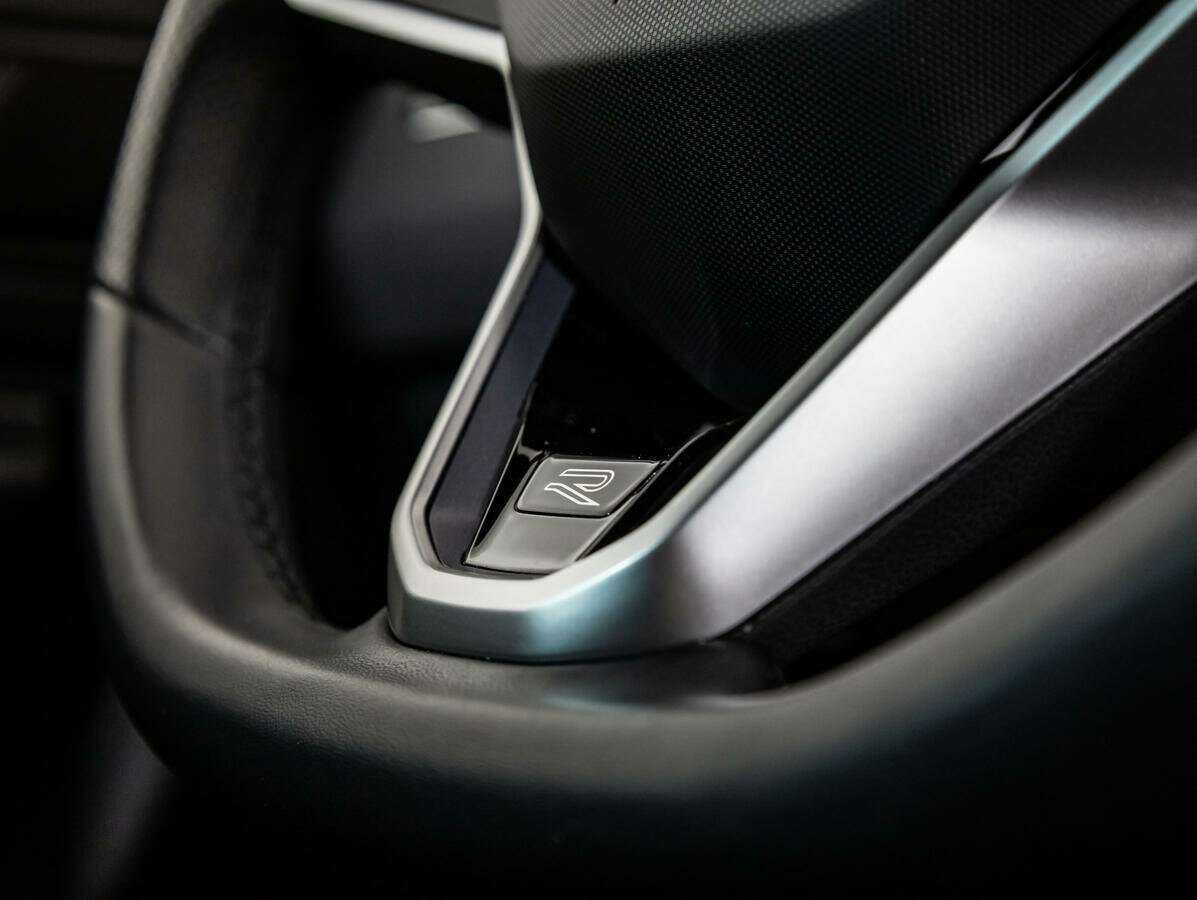 Купить Volkswagen Tiguan, 2021, 41 527 км.. Фото: #21