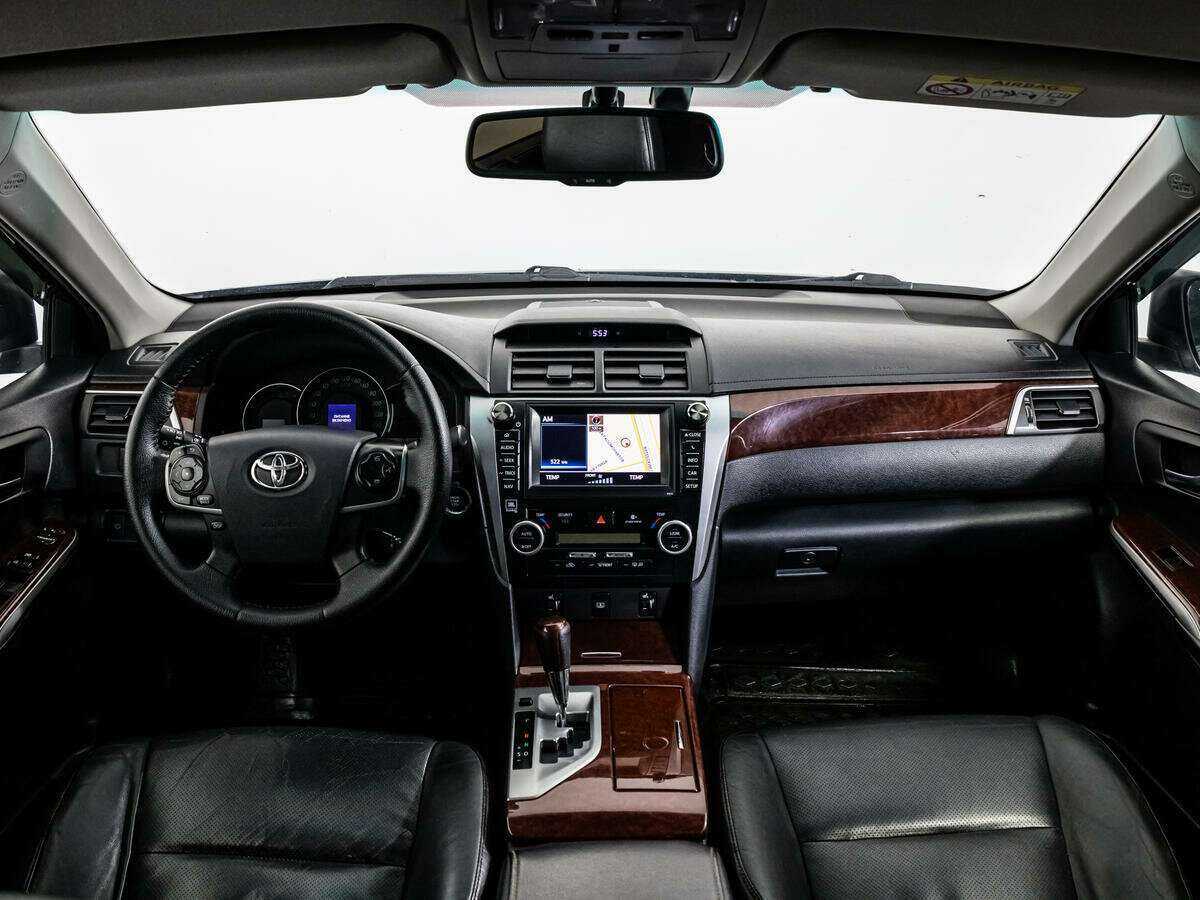 Купить Toyota Camry, 2013, 240 160 км.. Фото: #12