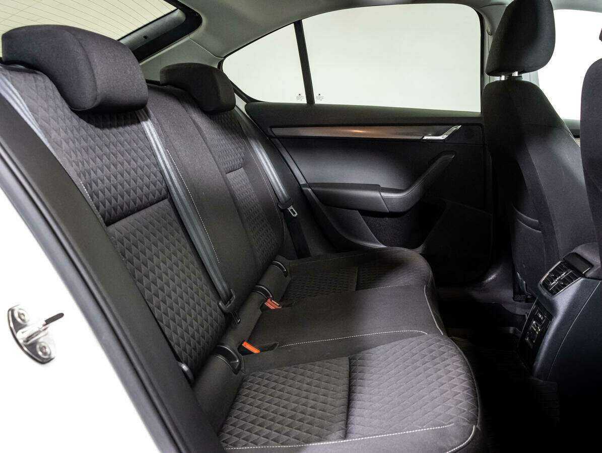 Купить Шкода Октавия, 2018, 88 204 км.. Фото: #9