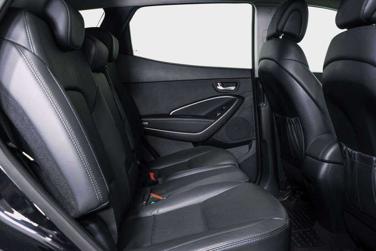 Купить Hyundai Santa Fe, 2015, 95 574 км.. Фото: #9