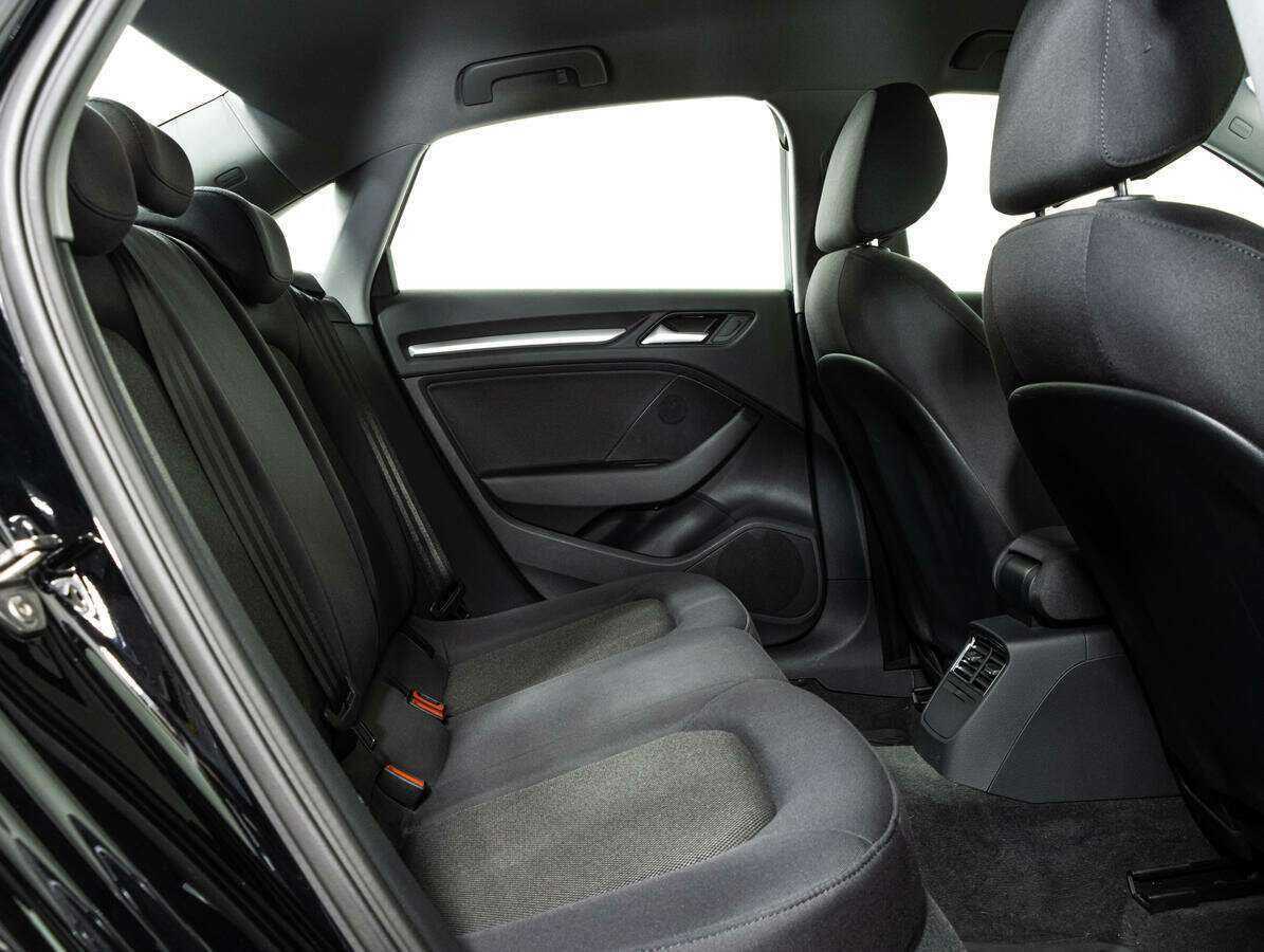 Купить Audi A3, 2018, 57 300 км.. Фото: #9