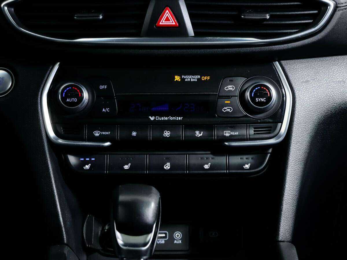 Купить Hyundai Santa Fe, 2018, 57 038 км.. Фото: #11