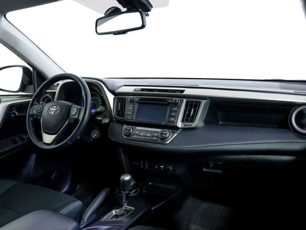 Купить Toyota RAV4, 2015, 57 600 км.. Фото: #6