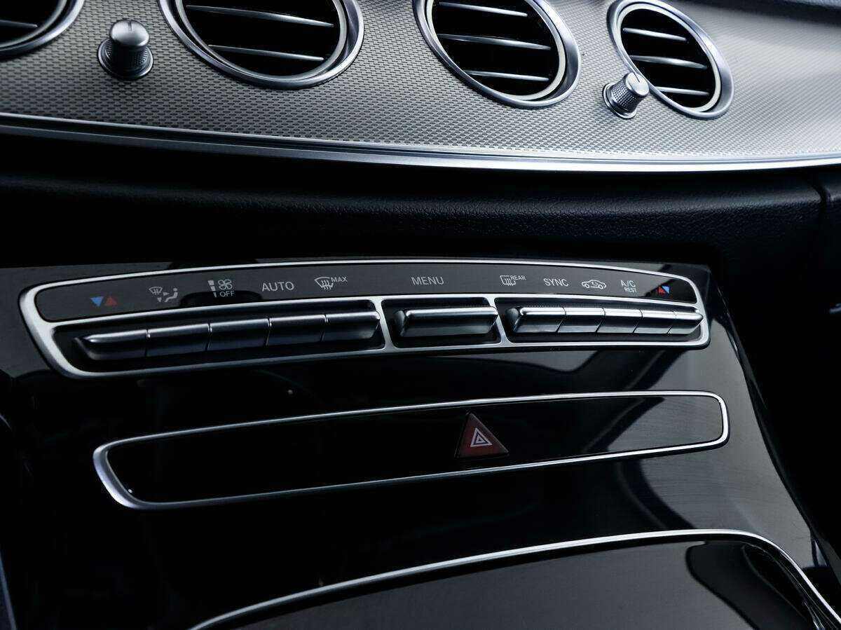 Купить Mercedes-Benz E-Класс, 2016, 90 000 км.. Фото: #17