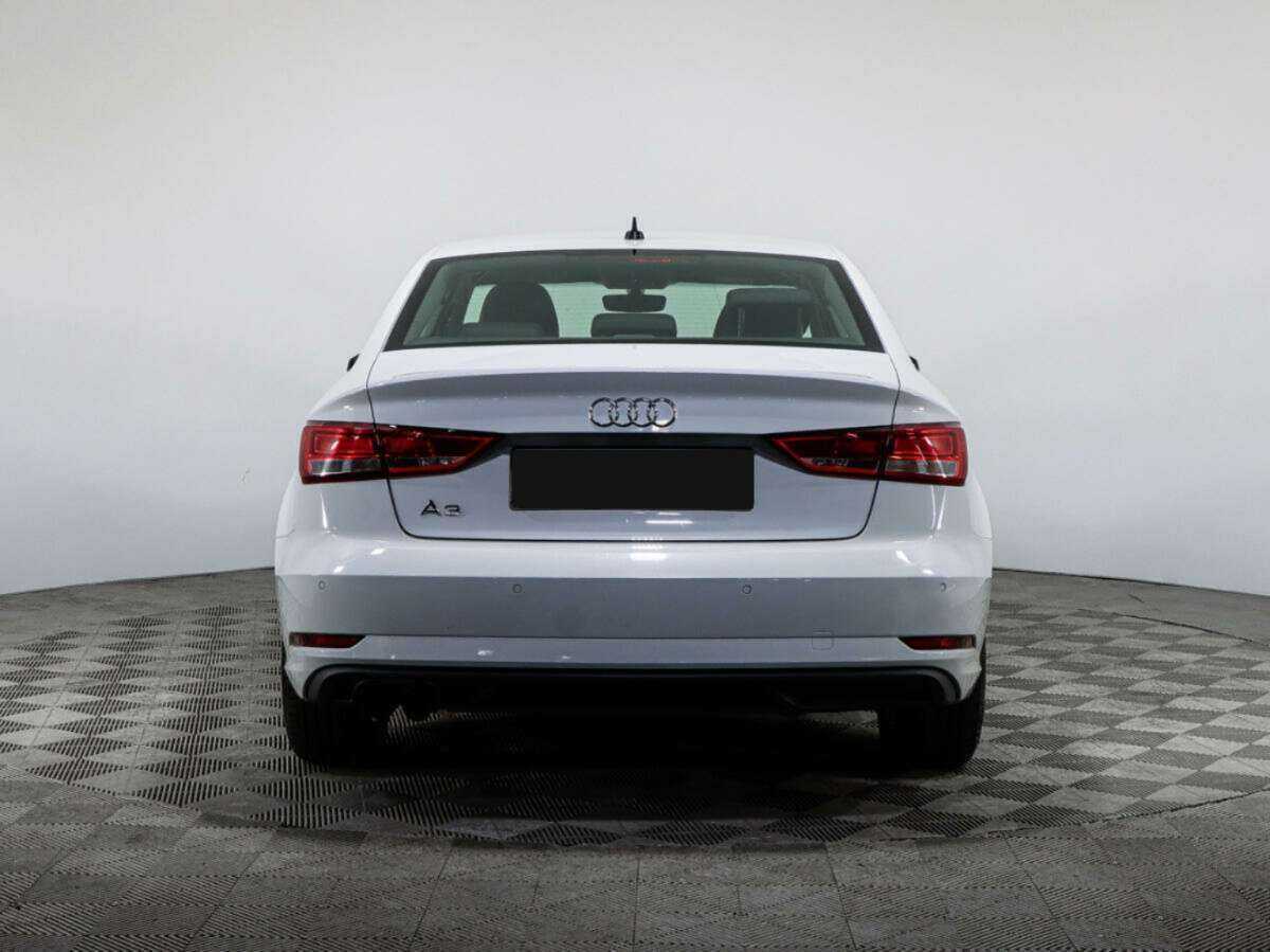 Купить Audi A3, 2019, 130 123 км.. Фото: #4