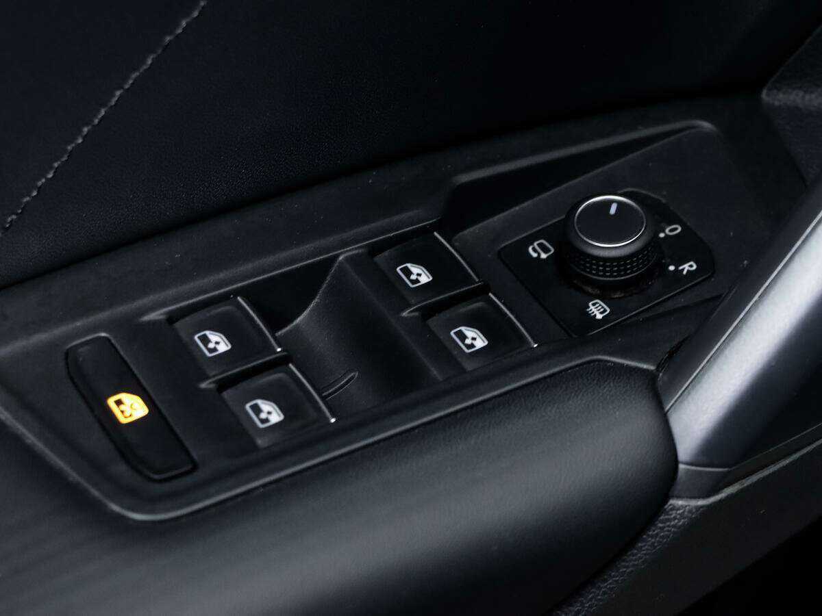 Купить Volkswagen Tiguan, 2019, 139 400 км.. Фото: #13