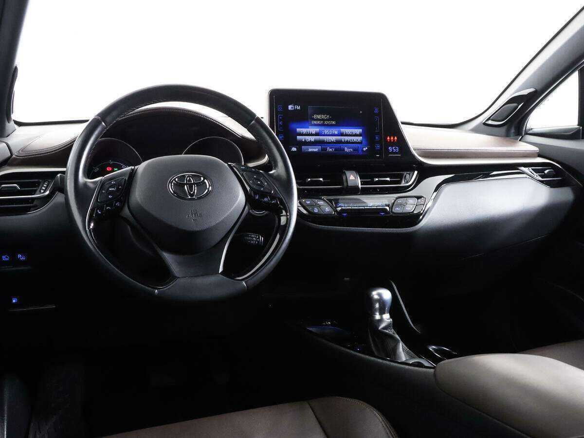 Купить Toyota C-HR, 2018, 116 084 км.. Фото: #11