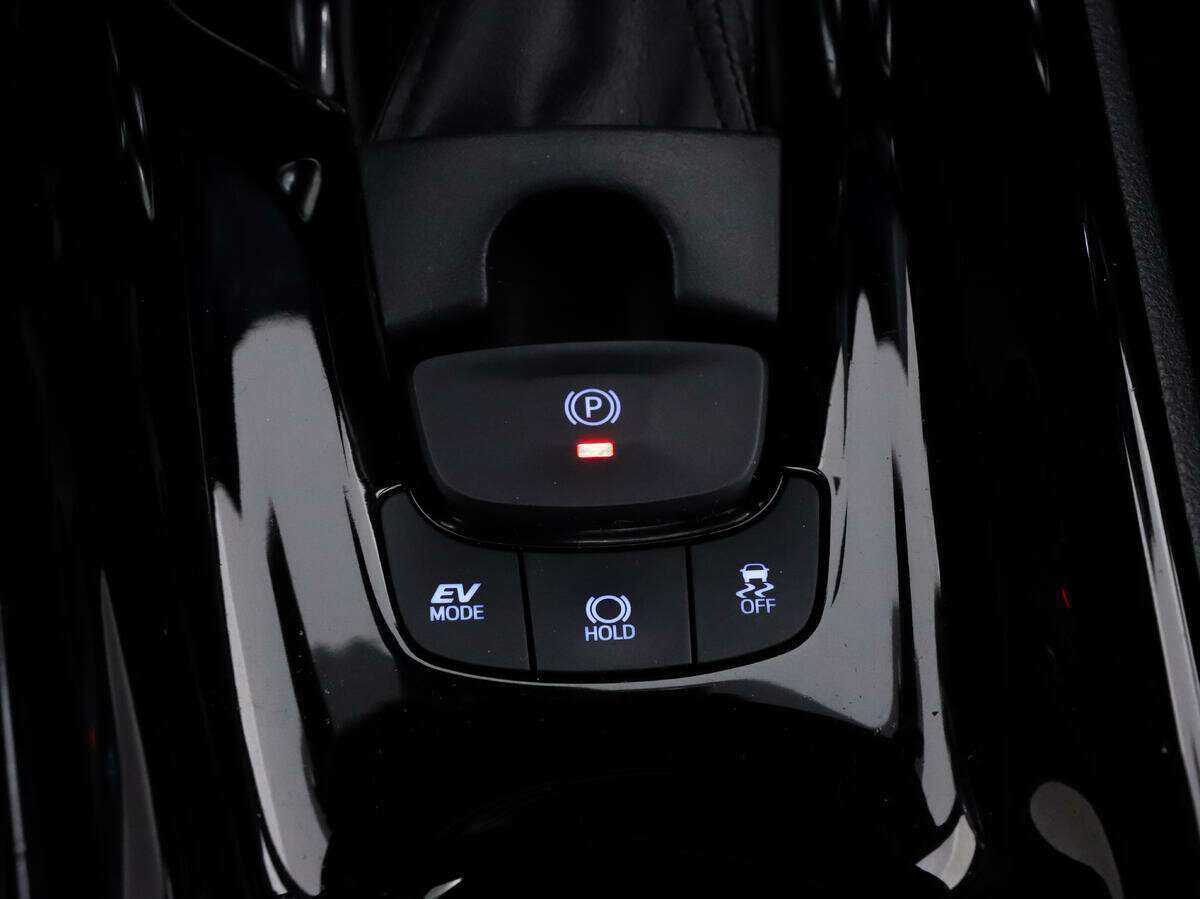 Купить Toyota C-HR, 2018, 116 084 км.. Фото: #22