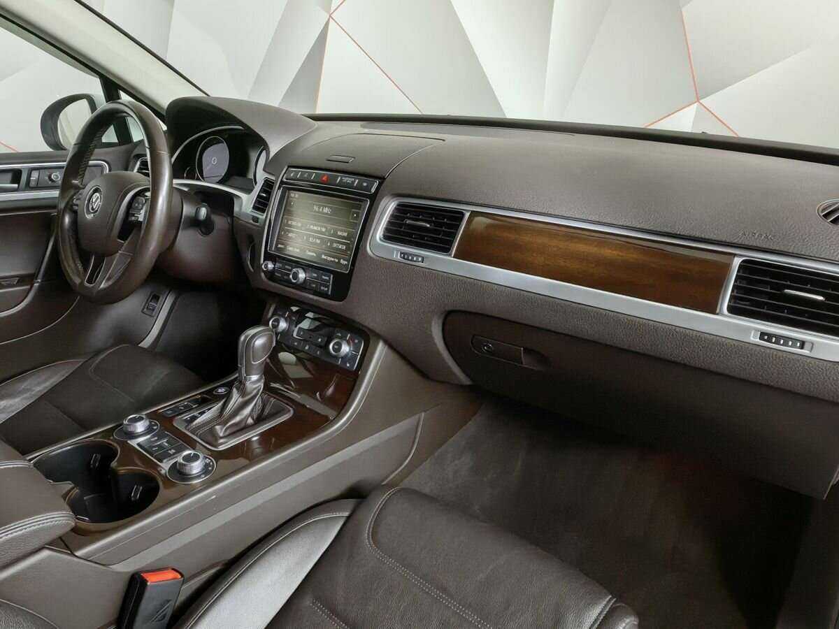 Купить Volkswagen Touareg, 2016, 96 305 км.. Фото: #8