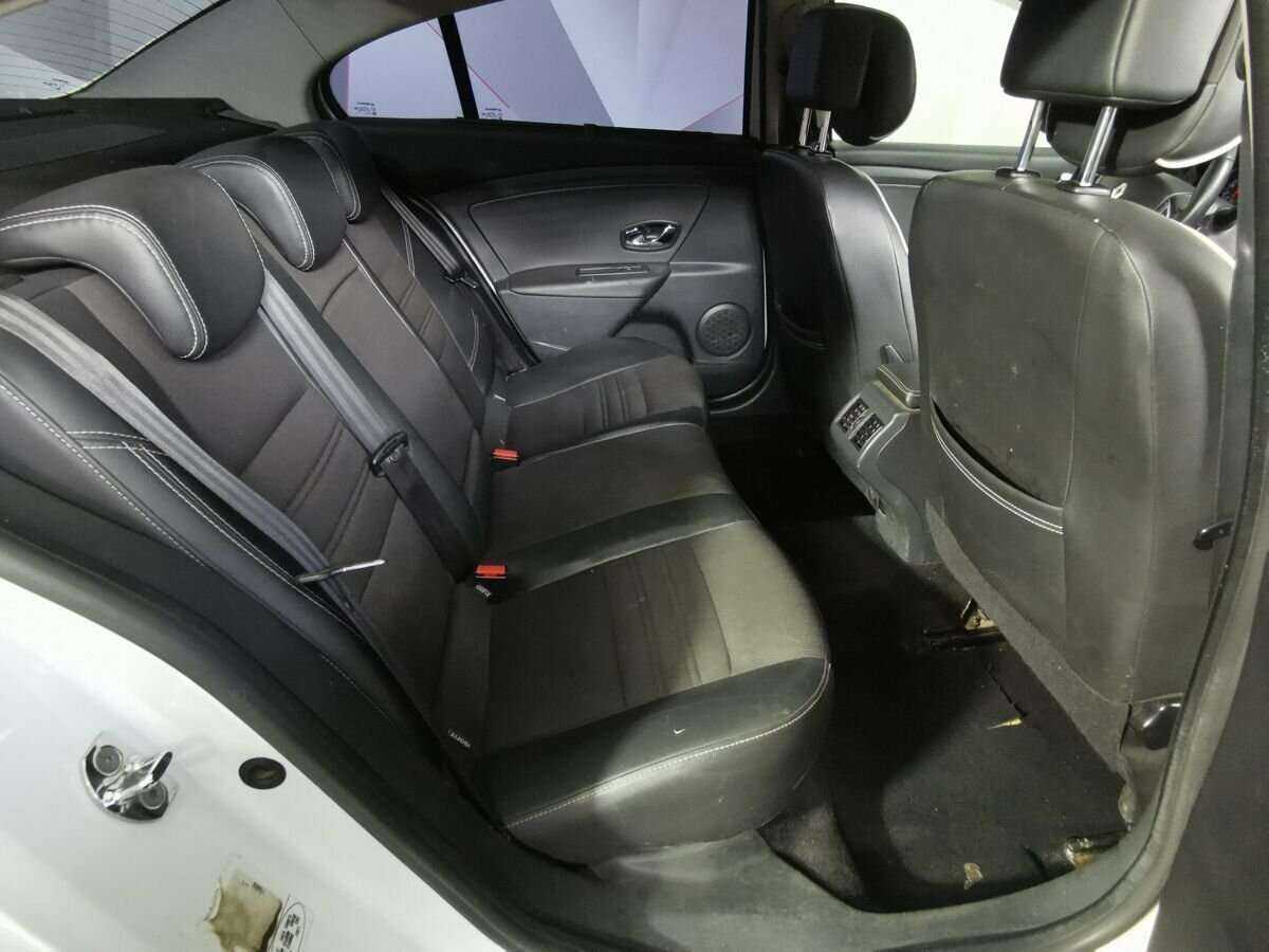 Купить Renault Fluence, 2012, 230 386 км.. Фото: #11