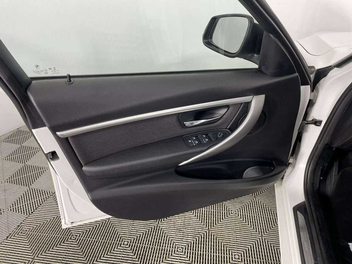 Купить BMW 3 серии, 2018, 136 664 км.. Фото: #7