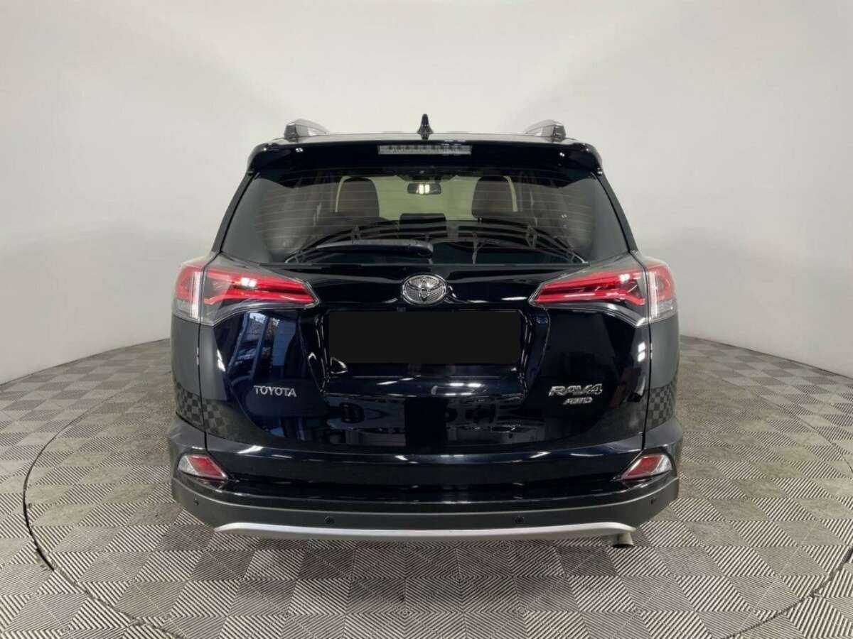 Купить Toyota RAV4, 2018, 86 830 км.. Фото: #2