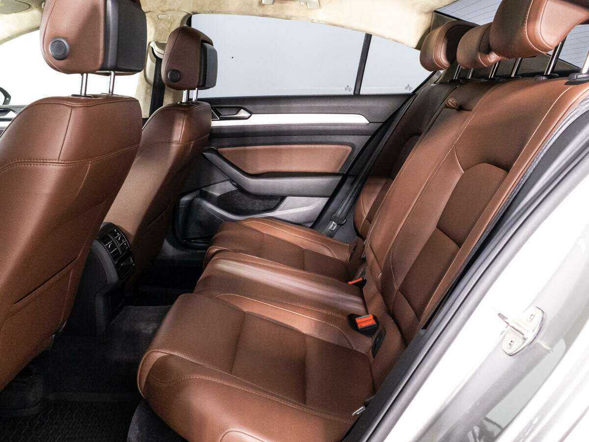 Купить Volkswagen Passat, 2017, 68 113 км.. Фото: #9