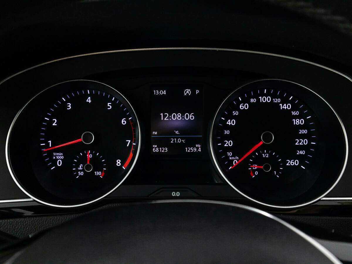 Купить Volkswagen Passat, 2017, 68 113 км.. Фото: #11