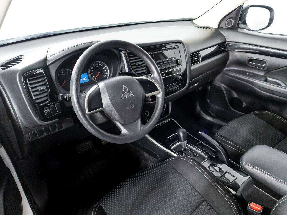 Купить Mitsubishi Outlander, 2019, 60 290 км.. Фото: #10