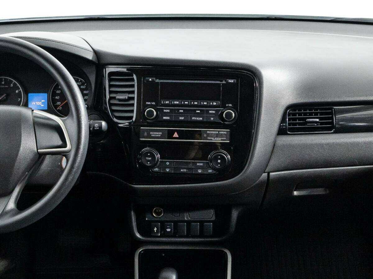 Купить Mitsubishi Outlander, 2019, 60 290 км.. Фото: #13