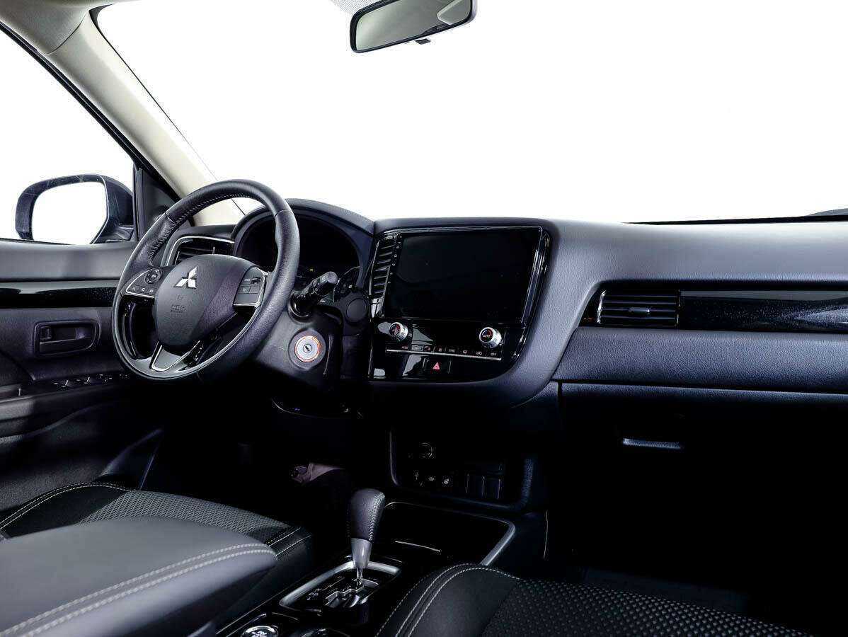 Купить Mitsubishi Outlander, 2021, 55 250 км.. Фото: #8