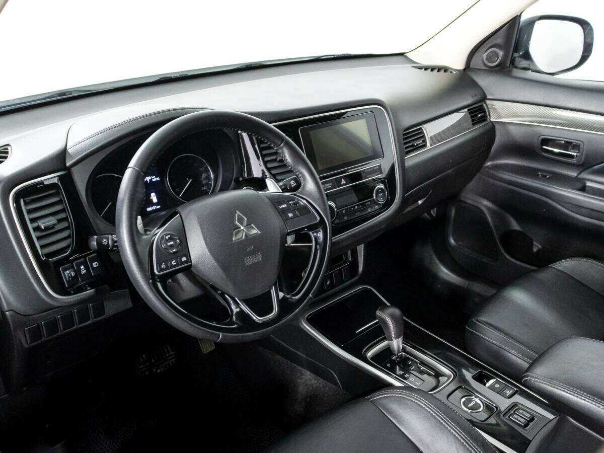 Купить Mitsubishi Outlander, 2019, 108 009 км.. Фото: #10