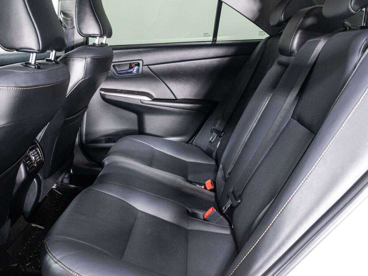 Купить Toyota Camry, 2017, 33 060 км.. Фото: #9