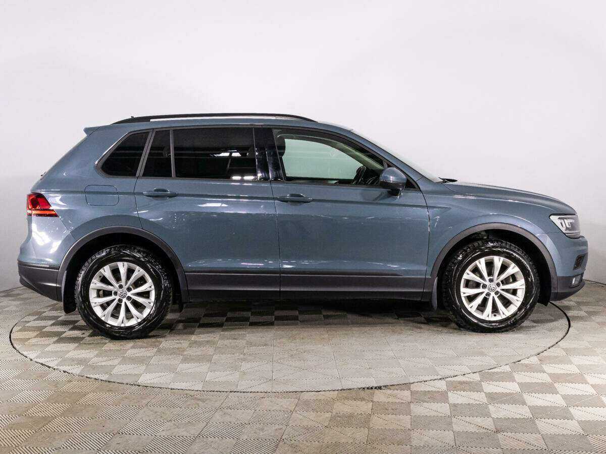 Купить Volkswagen Tiguan, 2019, 60 684 км.. Фото: #3