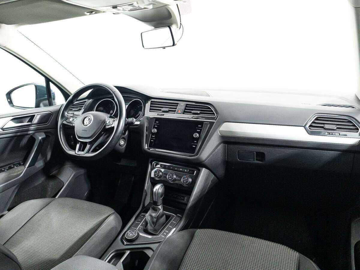 Купить Volkswagen Tiguan, 2019, 60 684 км.. Фото: #8