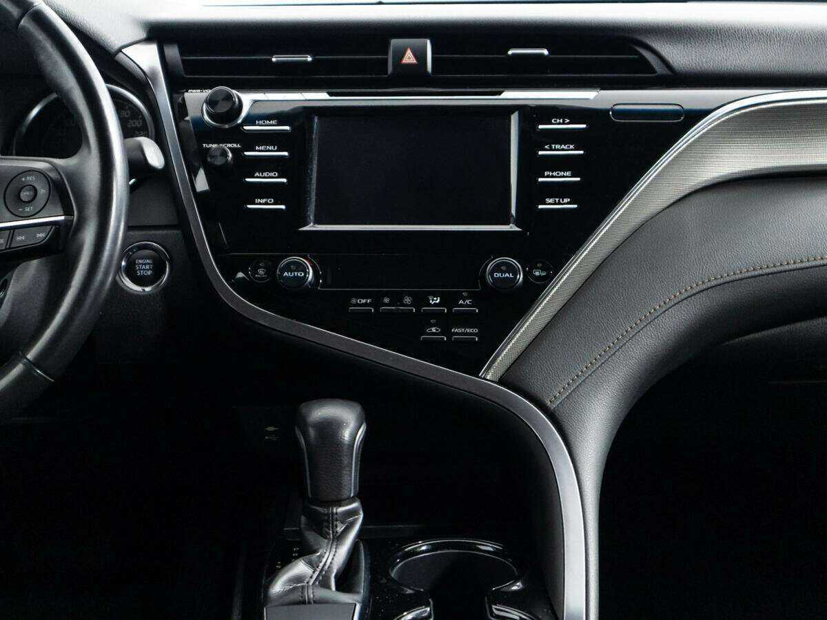 Купить Toyota Camry, 2019, 39 201 км.. Фото: #13