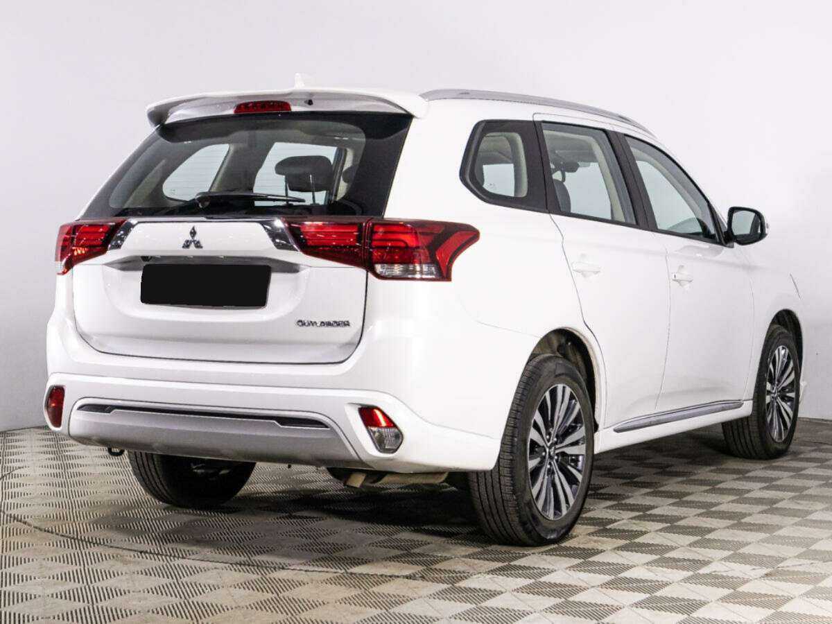 Купить Mitsubishi Outlander, 2022, 35 240 км.. Фото: #3