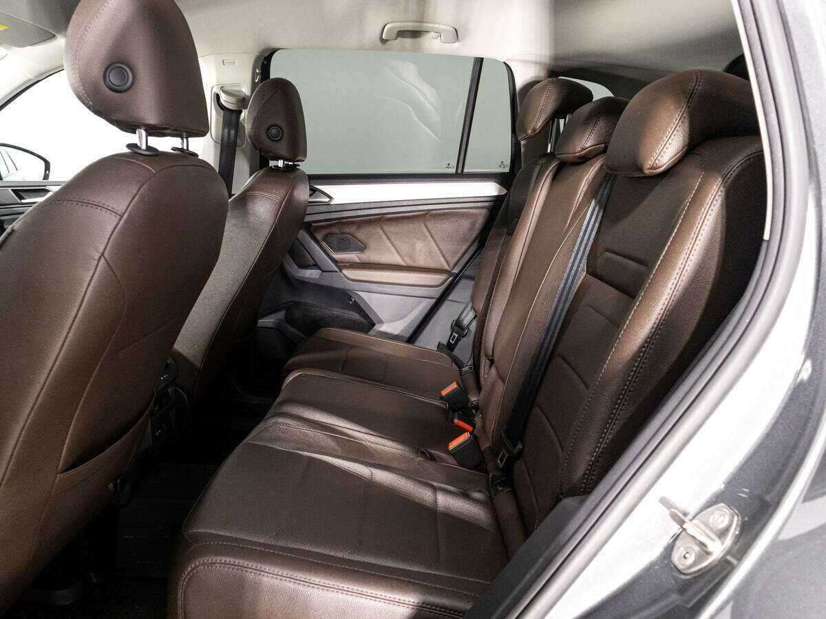 Купить Volkswagen Tiguan, 2021, 57 780 км.. Фото: #9