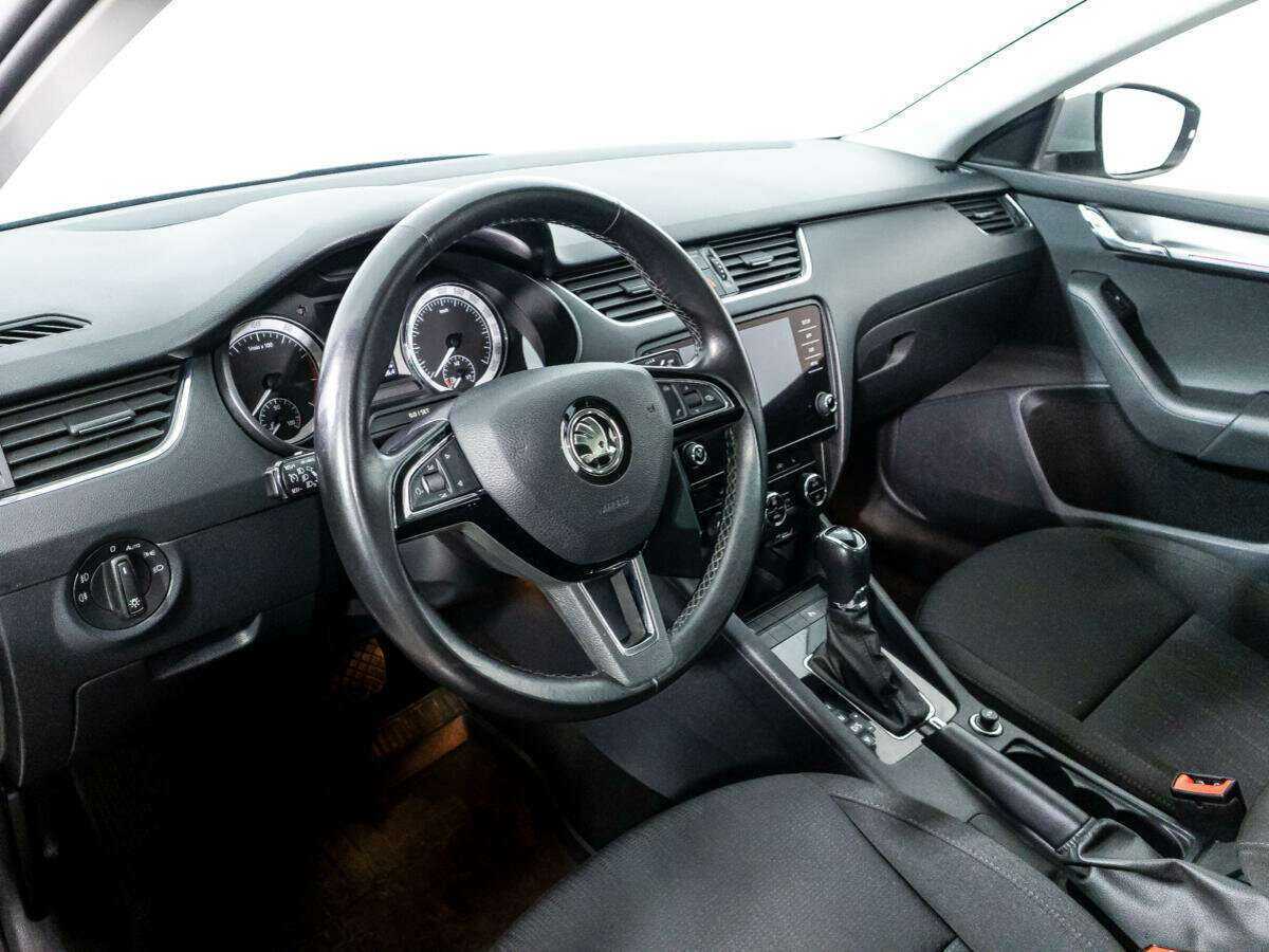 Купить Skoda Octavia, 2018, 163 569 км.. Фото: #10