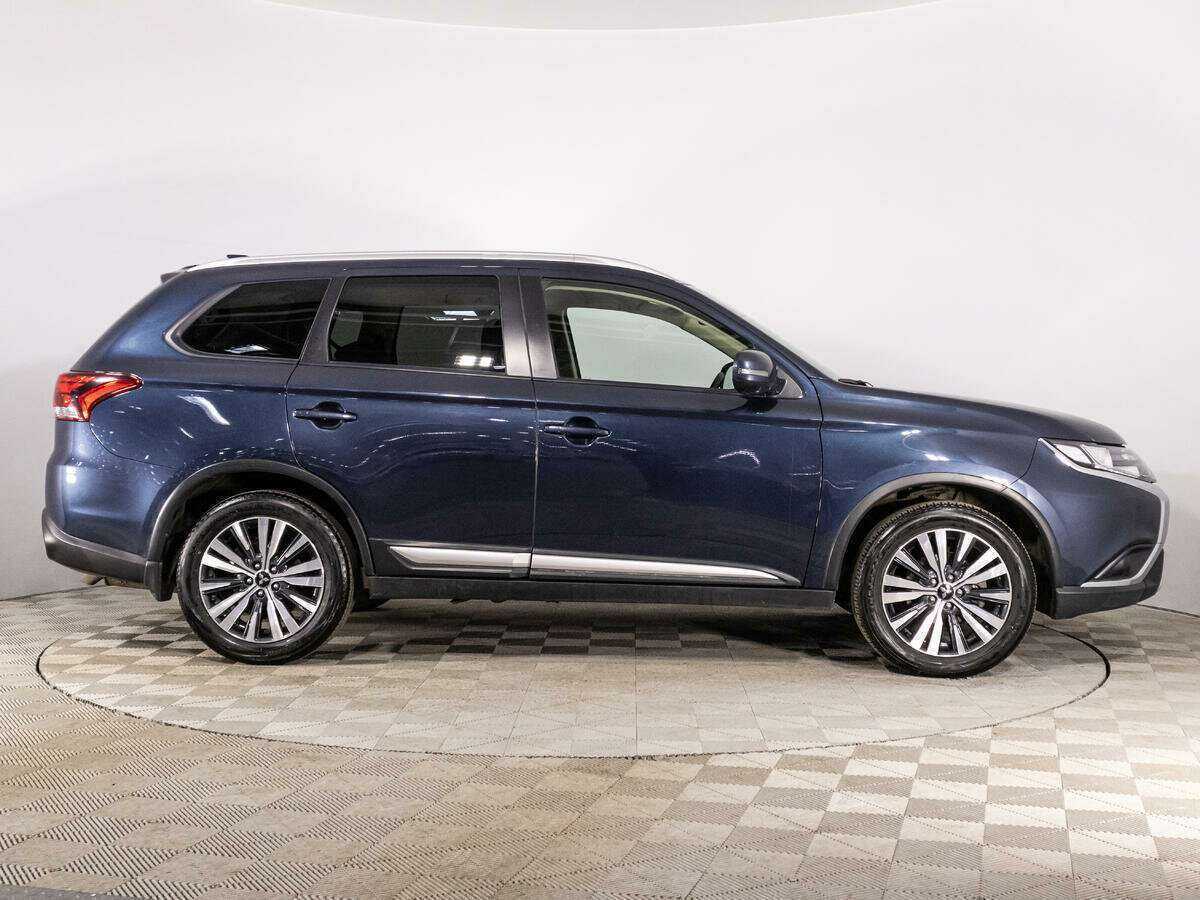 Купить Mitsubishi Outlander, 2019, 72 053 км.. Фото: #3