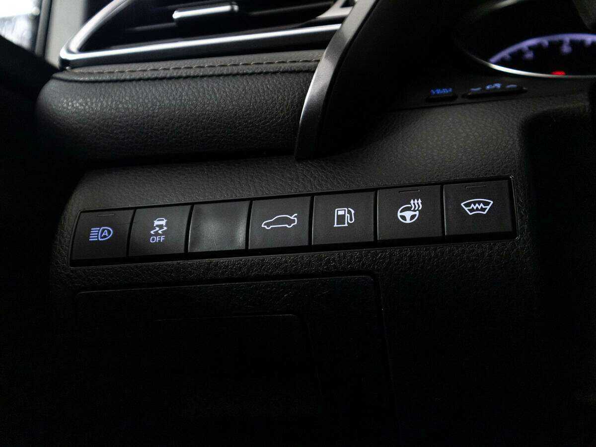 Купить Toyota Camry, 2018, 65 805 км.. Фото: #18