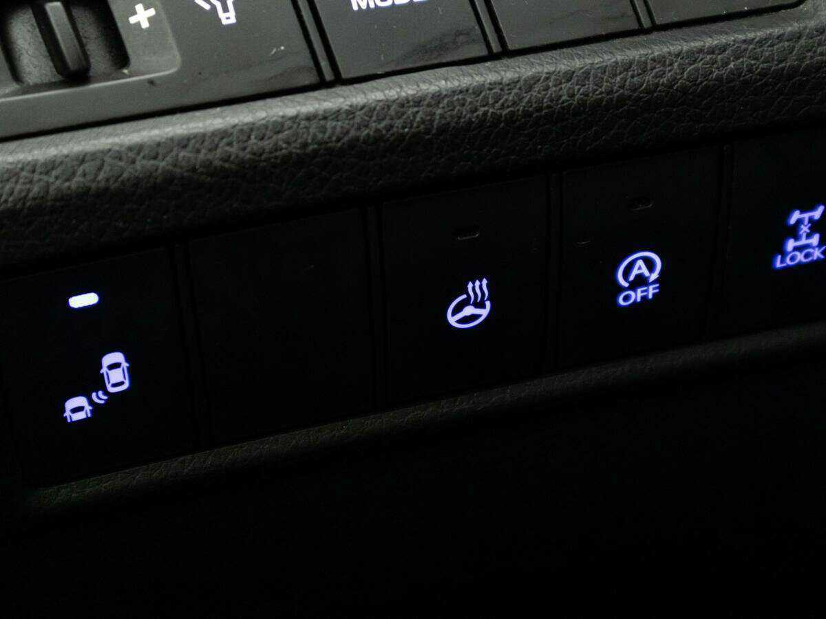 Купить Hyundai Santa Fe, 2016, 145 799 км.. Фото: #18