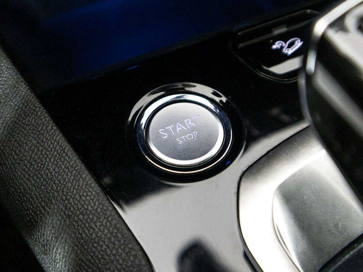 Купить Peugeot 3008, 2018, 108 934 км.. Фото: #18