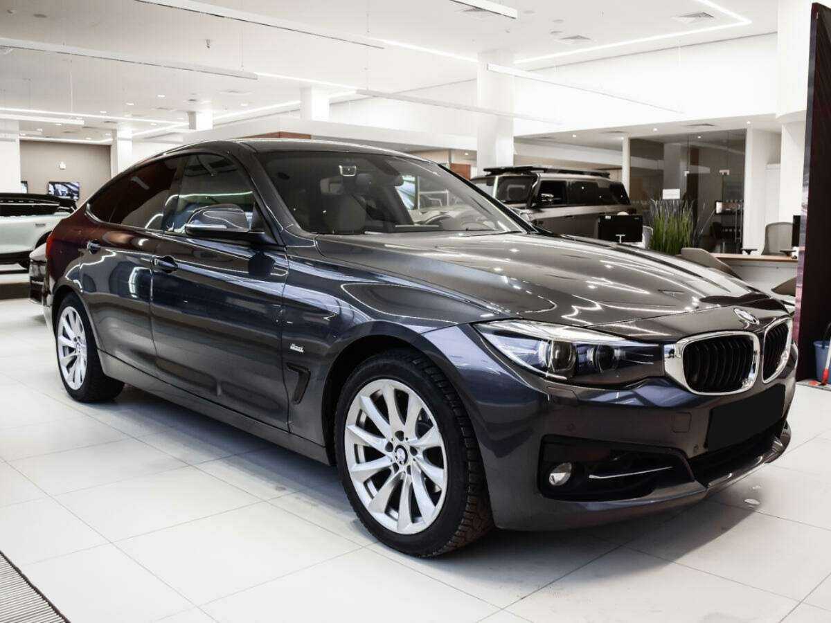 Купить BMW 3 серии, 2016, 96 016 км.. Фото: #1