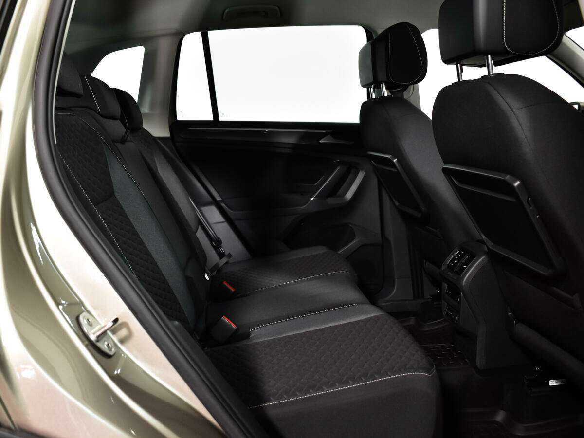 Купить Volkswagen Tiguan, 2018, 111 982 км.. Фото: #8
