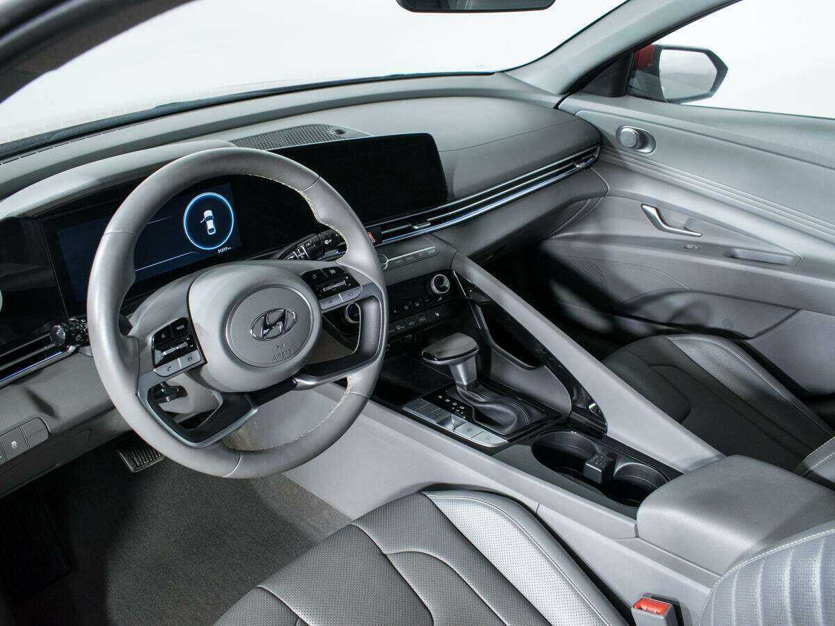 Купить Hyundai Elantra, 2021, 31 216 км.. Фото: #12