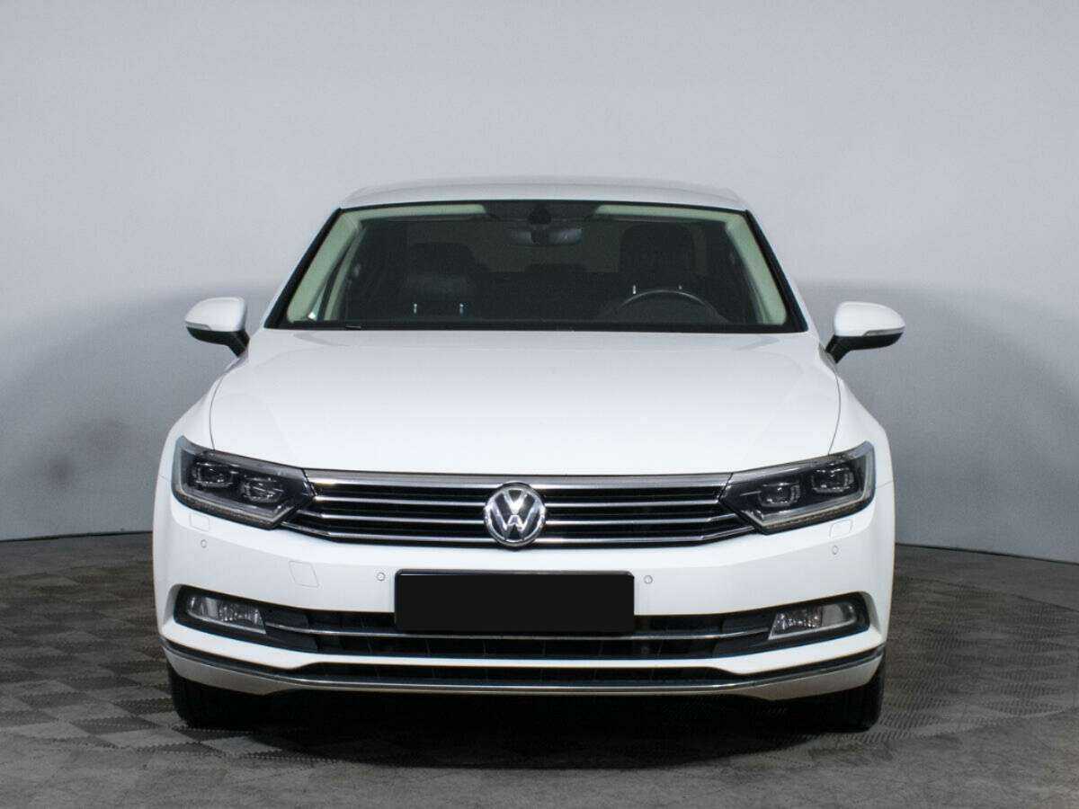 Купить Volkswagen Passat, 2017, 106 700 км.. Фото: #1
