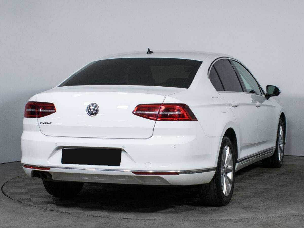 Купить Volkswagen Passat, 2017, 106 700 км.. Фото: #3