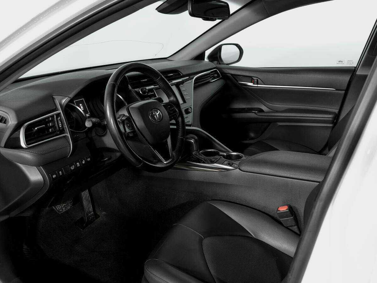 Купить Toyota Camry, 2019, 100 399 км.. Фото: #15